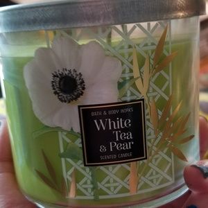 White Tea and Pear Candle